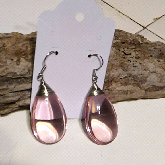 Jewelry - Nwt Twisted Wire Pink Earrings
